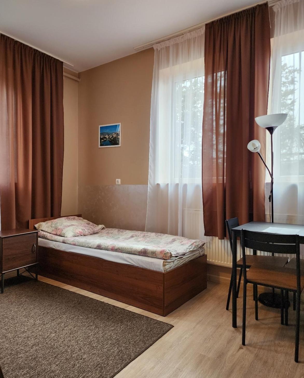 Hostel Zamosc - Pokoje Goscinne - Bezplatny Parking Exteriér fotografie