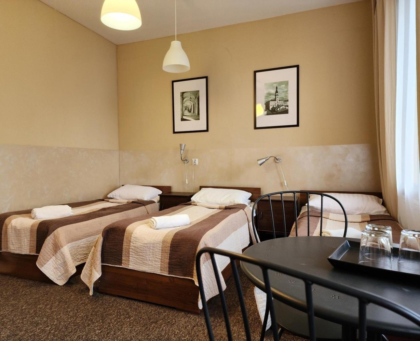 Hostel Zamosc - Pokoje Goscinne - Bezplatny Parking Exteriér fotografie