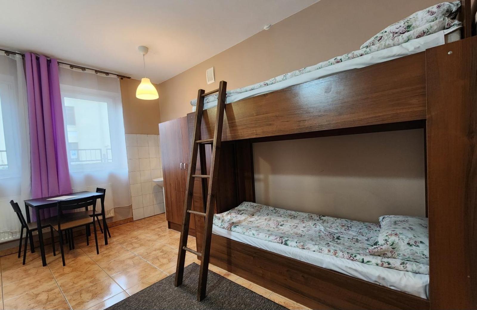 Hostel Zamosc - Pokoje Goscinne - Bezplatny Parking Exteriér fotografie