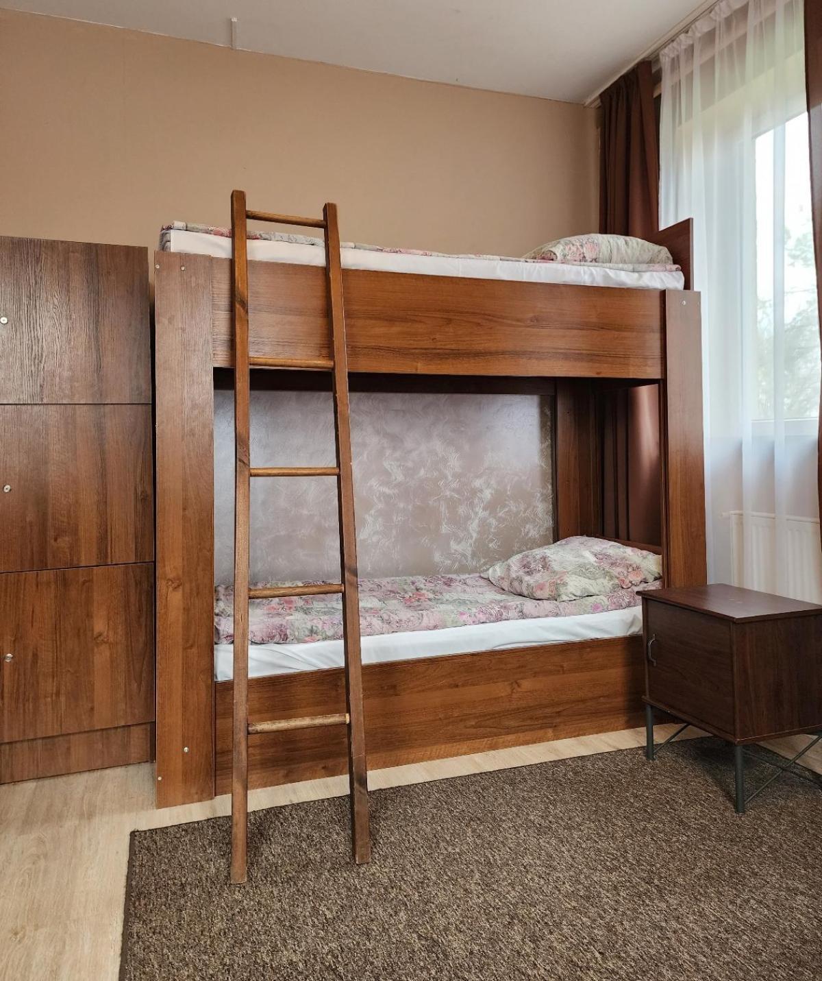 Hostel Zamosc - Pokoje Goscinne - Bezplatny Parking Exteriér fotografie
