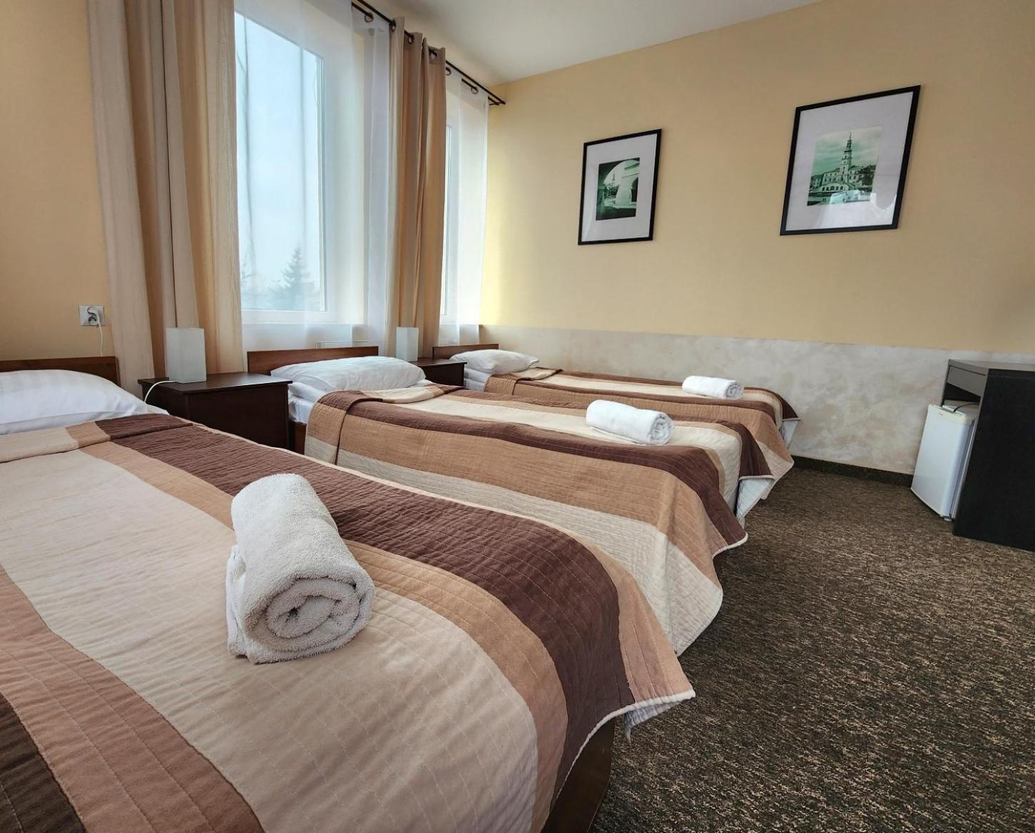 Hostel Zamosc - Pokoje Goscinne - Bezplatny Parking Exteriér fotografie