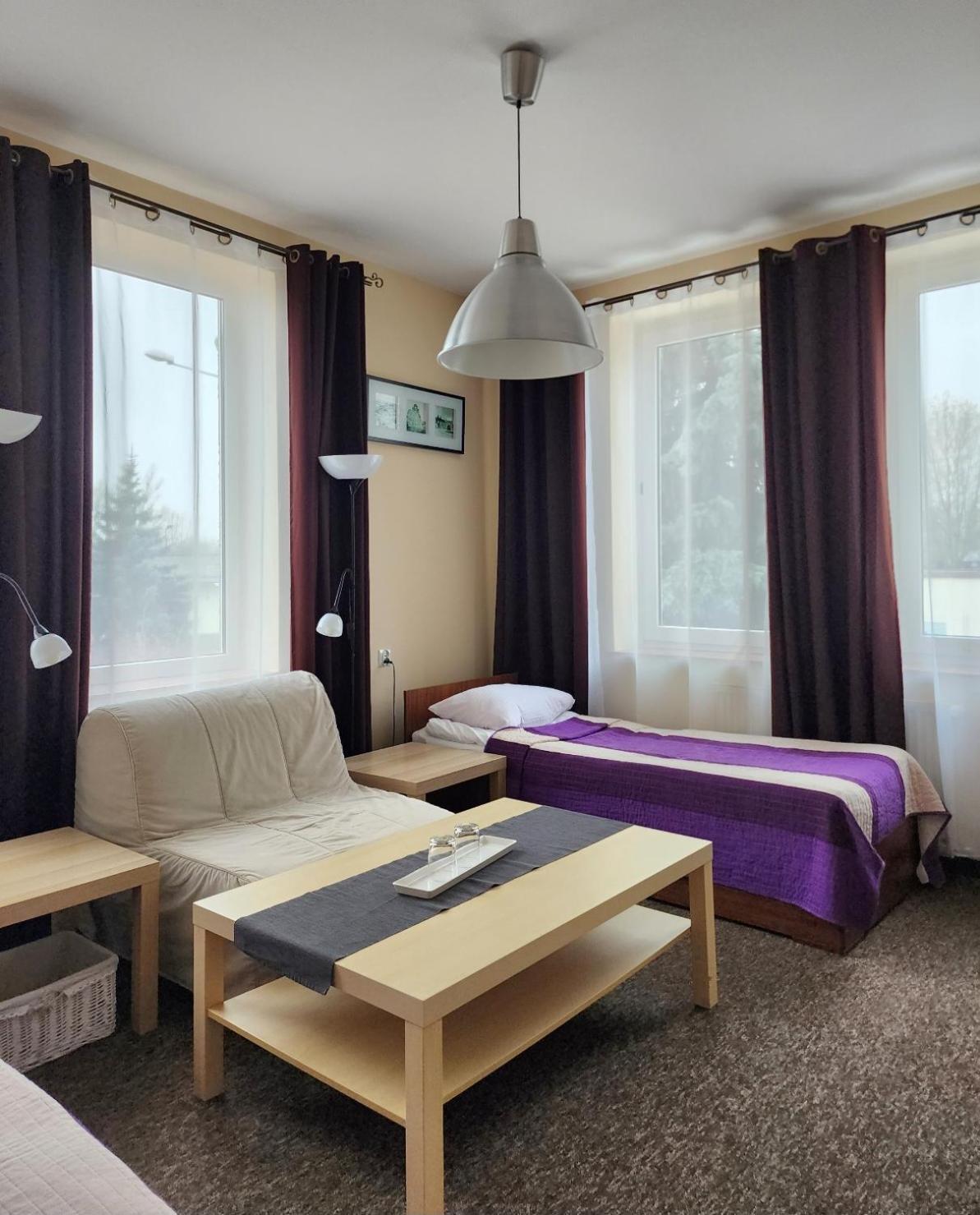 Hostel Zamosc - Pokoje Goscinne - Bezplatny Parking Exteriér fotografie