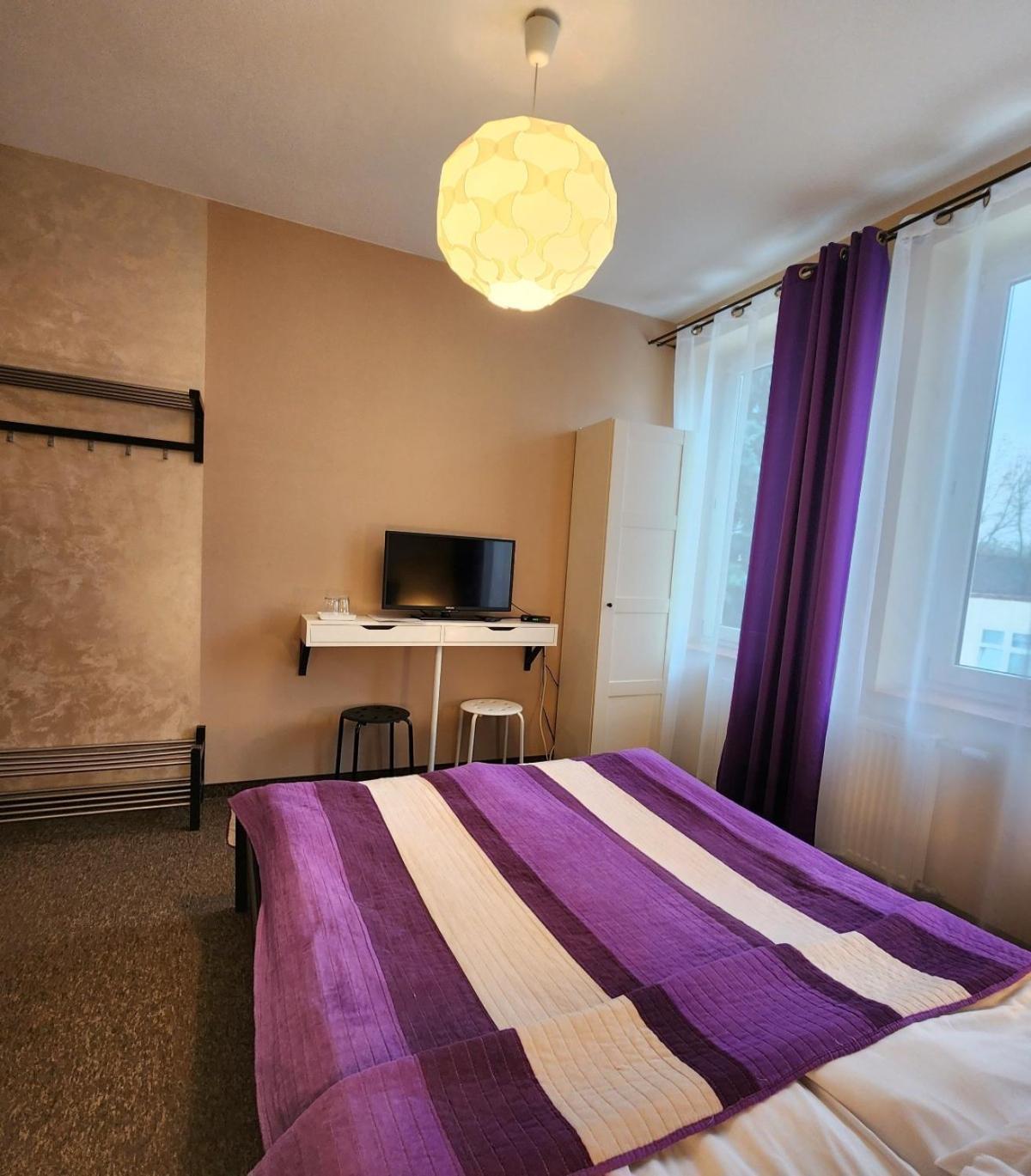 Hostel Zamosc - Pokoje Goscinne - Bezplatny Parking Exteriér fotografie